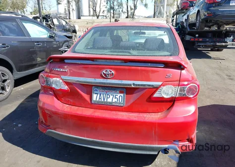 2013 Toyota Corolla S z USA, uszkodzony, nr VIN 5YFBU4EE2DP206800